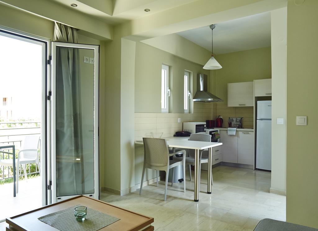 Cosmos Apartments Vasilikí Eksteriør billede
