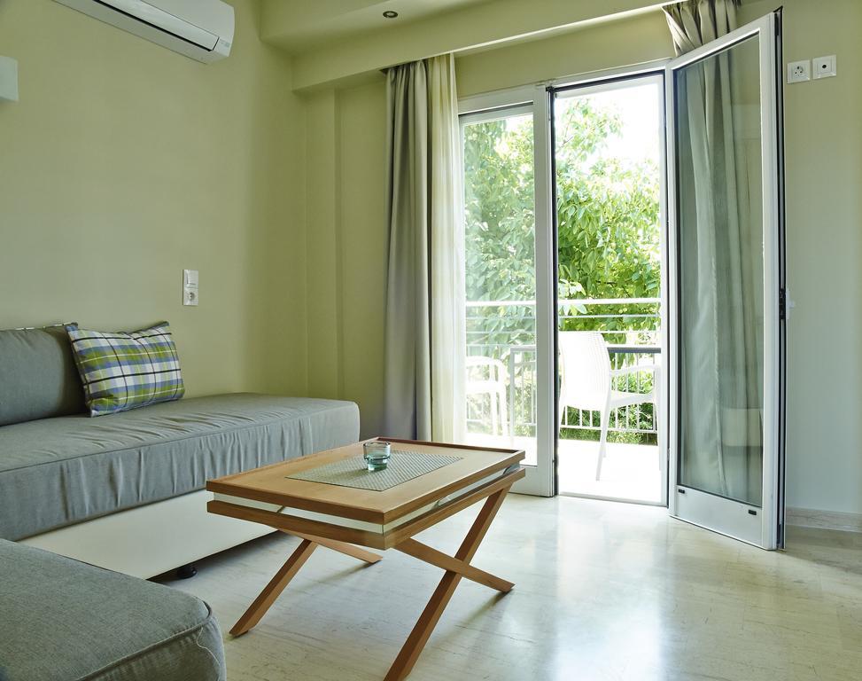 Cosmos Apartments Vasilikí Eksteriør billede